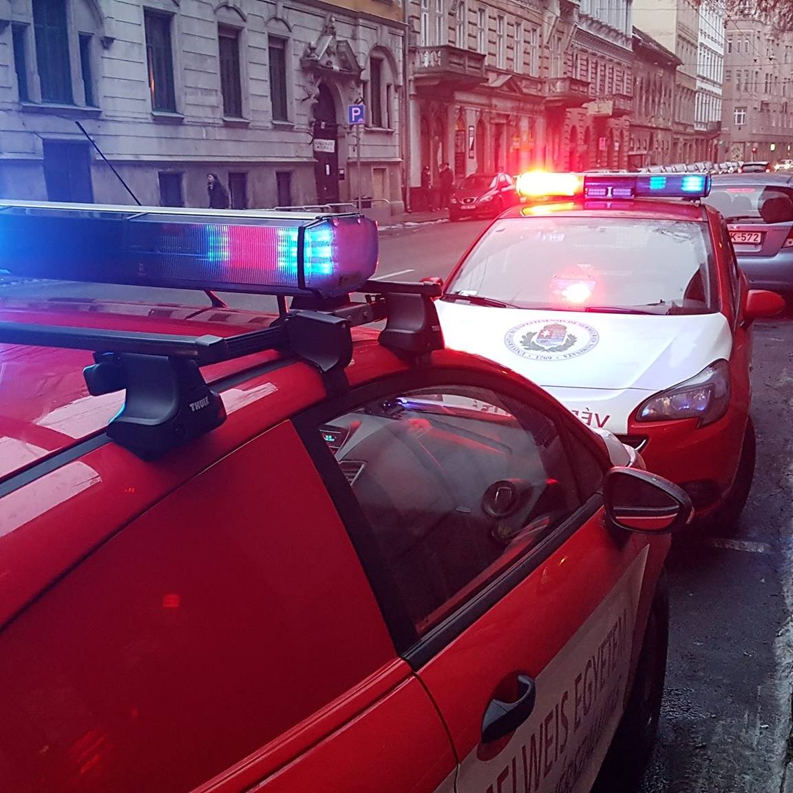 Megkülönböztető fényjelzés